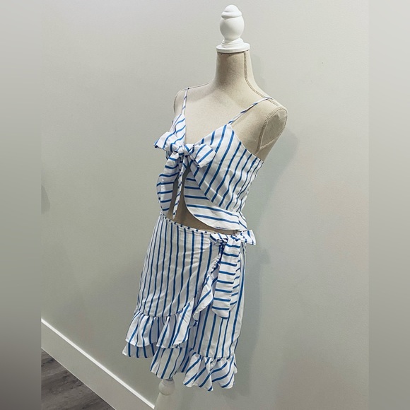 WYLDR London Two Piece Crop Top With Skirt - Ivory and Blue Stripe - Picture 3 of 4
